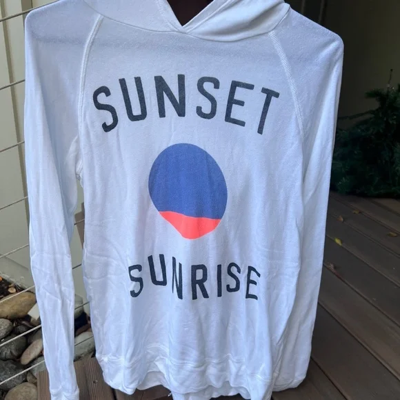 Sundry- Women's Long Sleeve Hooded Light Weight Tee- Size 1 (S) - Picture 8 of 10